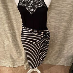 Bailey 44 Petite medium Skirt Only